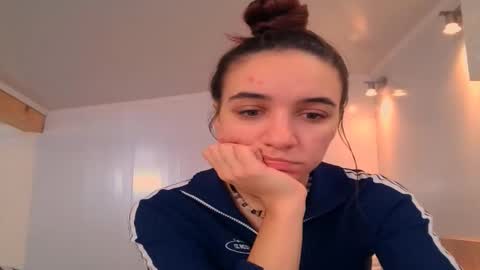 ms_sophiee online show from December 14, 2024, 3:36 pm