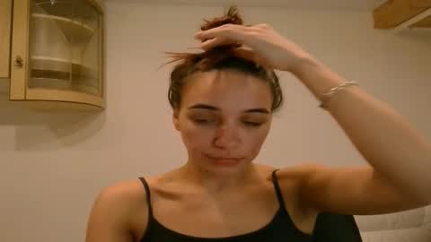 ms_sophiee online show from March 8, 2025, 7:20 pm