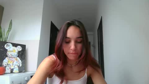 ms_sophiee online show from September 28, 2025, 9:03 am
