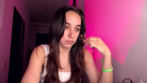 ms_sophiee online show from April 25, 2026, 6:38 pm