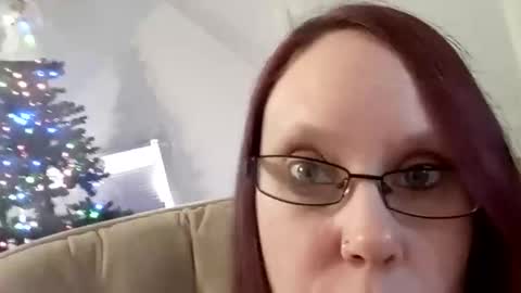 Snapshot of msalls1124 chatting on February 7, 2026, 5:49 pm melissa online show from February 7, 2026, 5:49 pm