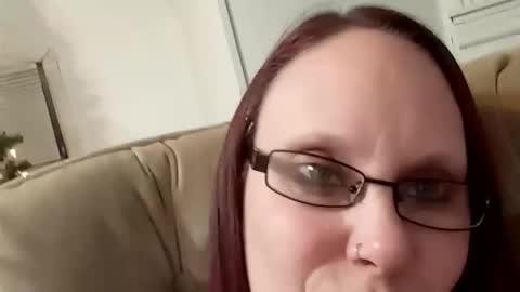 Snapshot of msalls1124 chatting on February 8, 2026, 5:55 am melissa online show from February 8, 2026, 5:55 am