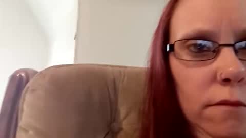 Snapshot of msalls1124 chatting on March 19, 2026, 10:25 pm melissa online show from March 19, 2026, 10:25 pm