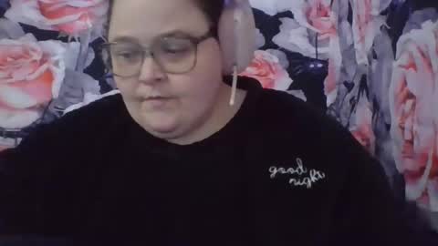 Snapshot of mscamirose15 chatting on November 12, 2025, 9:47 pm Ms. Cami Rose online show from November 12, 2025, 9:47 pm