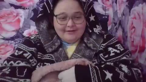 Snapshot of mscamirose15 chatting on November 14, 2025, 8:07 pm Ms. Cami Rose online show from November 14, 2025, 8:07 pm