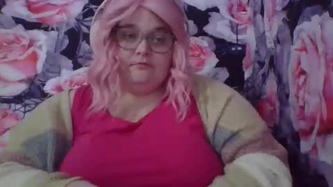 Snapshot of mscamirose15 chatting on November 25, 2025, 7:36 pm Ms. Cami Rose online show from November 25, 2025, 7:36 pm