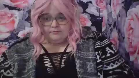 Snapshot of mscamirose15 chatting on December 2, 2025, 8:48 pm Ms. Cami Rose online show from December 2, 2025, 8:48 pm