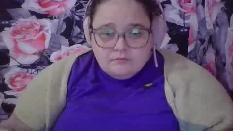 Snapshot of mscamirose15 chatting on December 18, 2025, 7:31 pm Ms. Cami Rose online show from December 18, 2025, 7:31 pm