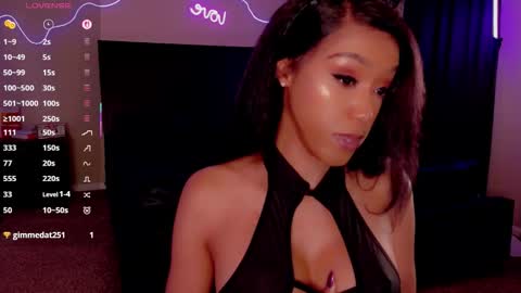 Chanel Carter online show from November 9, 2025, 12:14 pm