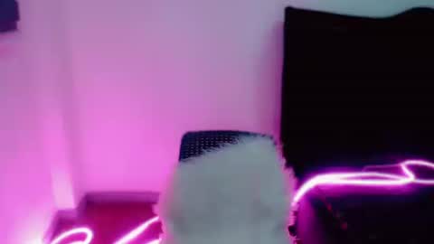 mscherry_ online show from December 18, 2025, 6:25 pm