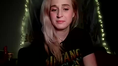 msclairewhatever online show from January 7, 2026, 1:52 am