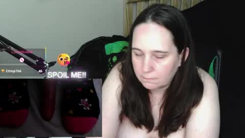 Snapshot of msgamergirl69 chatting on April 18, 2026, 5:55 am MsGamerGirl69 online show from April 18, 2026, 5:55 am