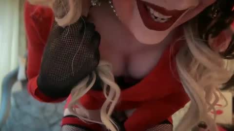 mskarentoy online show from September 19, 2025, 8:31 pm