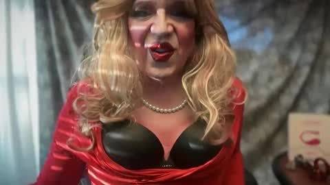 Snapshot of mskarentoy chatting on February 14, 2026, 9:55 pm mskarentoy online show from February 14, 2026, 9:55 pm