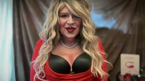 Snapshot of mskarentoy chatting on April 3, 2026, 8:07 pm mskarentoy online show from April 3, 2026, 8:07 pm