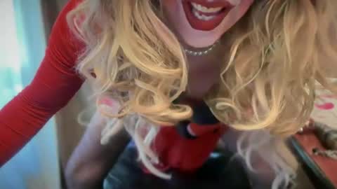 Snapshot of mskarentoy chatting on June 21, 2026, 8:55 pm mskarentoy online show from June 21, 2026, 8:55 pm