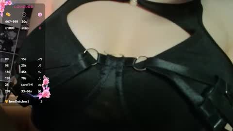 Snapshot of mskissa chatting on September 23, 2025, 1:52 am Noora Saetr online show from September 23, 2025, 1:52 am