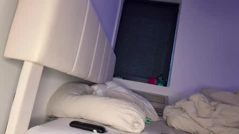 Snapshot of mskitty000 chatting on February 13, 2026, 10:06 pm mskitty000 online show from February 13, 2026, 10:06 pm