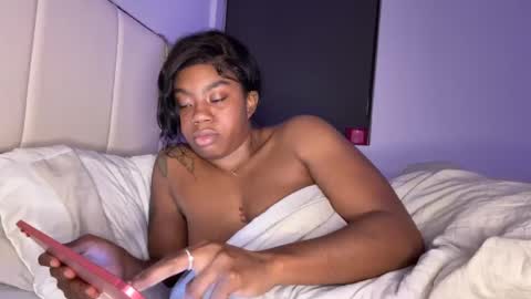 Snapshot of mskitty000 chatting on March 23, 2026, 2:26 am mskitty000 online show from March 23, 2026, 2:26 am