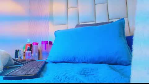 FERNANDA 3 online show from June 12, 2026, 3:27 am