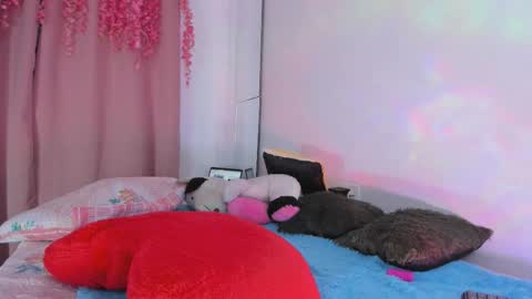 Chloe new account online show from November 14, 2025, 1:59 am