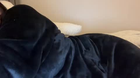 Snapshot of msxina chatting on June 12, 2026, 8:24 am msxina online show from June 12, 2026, 8:24 am