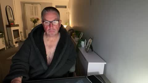 mtb1697 online show from October 19, 2025, 12:00 am