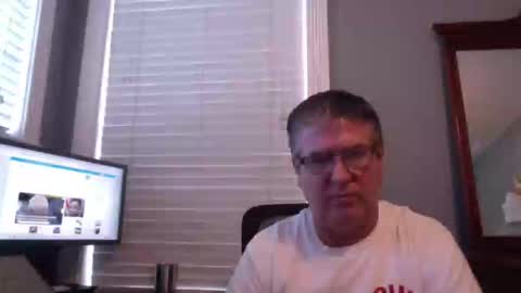 Snapshot of mtbrdr76 chatting on April 17, 2026, 10:46 pm Fun time Daddy online show from April 17, 2026, 10:46 pm