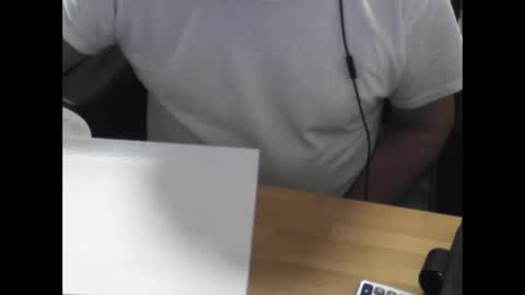 Snapshot of mtwpaul chatting on March 12, 2025, 7:24 am mtwpaul online show from March 12, 2025, 7:24 am