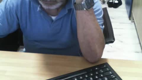 Snapshot of mtwpaul chatting on October 1, 2025, 1:17 pm mtwpaul online show from October 1, 2025, 1:17 pm