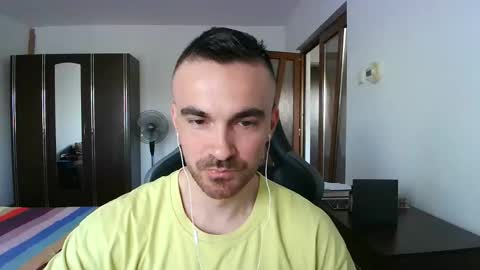 Snapshot of mu5clemania chatting on September 26, 2025, 5:22 am Victor online show from September 26, 2025, 5:22 am