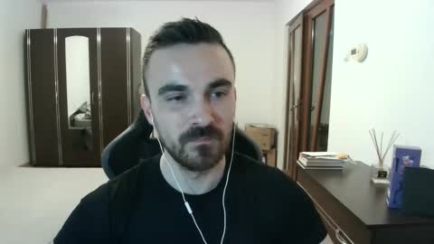 Victor online show from April 28, 2026, 6:24 pm