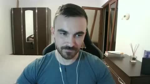 Snapshot of mu5clemania chatting on May 12, 2026, 6:49 pm Victor online show from May 12, 2026, 6:49 pm
