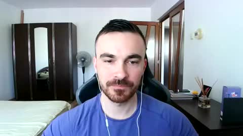 Snapshot of mu5clemania chatting on June 13, 2026, 8:45 am Victor online show from June 13, 2026, 8:45 am