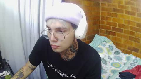 Naitooo online show from September 17, 2025, 6:04 am