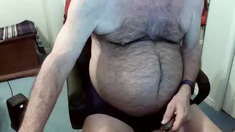 Snapshot of muff3ater chatting on April 20, 2026, 6:38 am muff3ater online show from April 20, 2026, 6:38 am