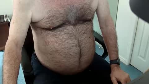 Snapshot of muff3ater chatting on May 1, 2026, 6:23 pm muff3ater online show from May 1, 2026, 6:23 pm
