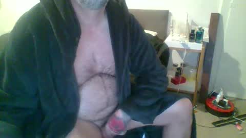 muff74 online show from December 4, 2024, 5:33 pm