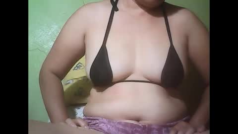 muffy_bunny online show from March 4, 2025, 9:29 am