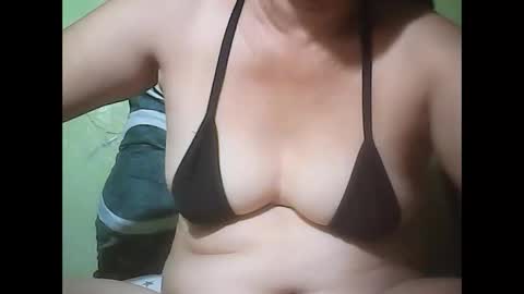 muffy_bunny online show from September 17, 2025, 7:15 pm