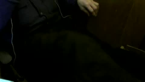 Snapshot of muller520 chatting on December 11, 2024, 5:48 pm muller520 online show from December 11, 2024, 5:48 pm