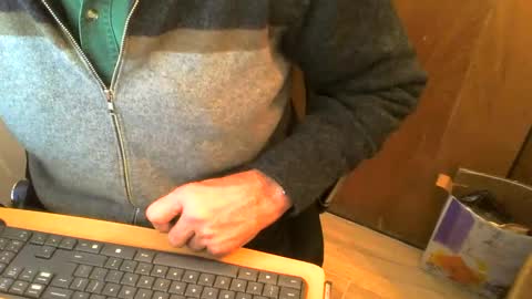 Snapshot of muller520 chatting on December 13, 2024, 10:19 am muller520 online show from December 13, 2024, 10:19 am