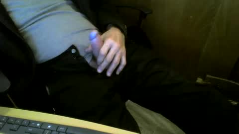Snapshot of muller520 chatting on December 15, 2024, 6:07 am muller520 online show from December 15, 2024, 6:07 am