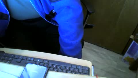 Snapshot of muller520 chatting on December 29, 2024, 8:33 am muller520 online show from December 29, 2024, 8:33 am