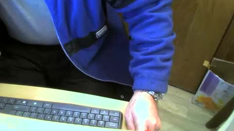 Snapshot of muller520 chatting on January 19, 2025, 4:33 am muller520 online show from January 19, 2025, 4:33 am