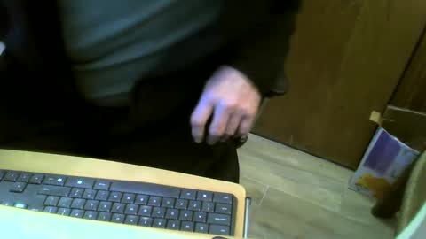 Snapshot of muller520 chatting on January 24, 2025, 1:57 pm muller520 online show from January 24, 2025, 1:57 pm