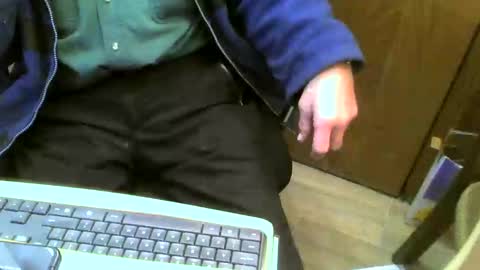 Snapshot of muller520 chatting on February 7, 2025, 4:46 pm muller520 online show from February 7, 2025, 4:46 pm