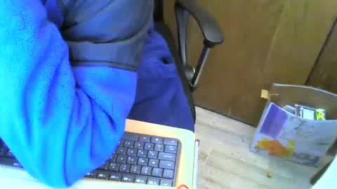 Snapshot of muller520 chatting on February 16, 2025, 8:43 am muller520 online show from February 16, 2025, 8:43 am