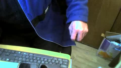 Snapshot of muller520 chatting on February 24, 2025, 5:31 pm muller520 online show from February 24, 2025, 5:31 pm