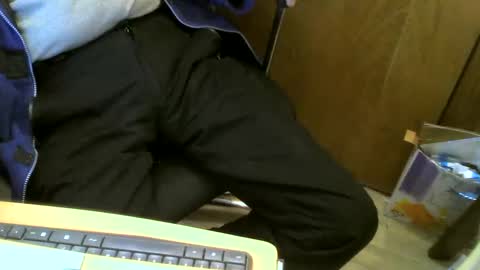 Snapshot of muller520 chatting on March 2, 2025, 5:33 am muller520 online show from March 2, 2025, 5:33 am